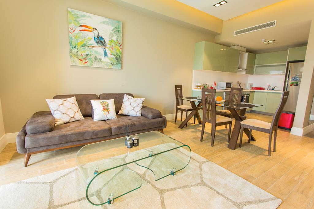Accra Luxury Apartments Cantonments المظهر الخارجي الصورة